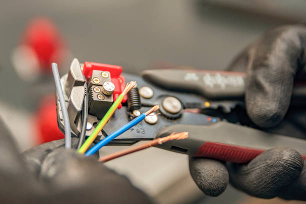 Best Electrical Contractors for Businesses  in North Prairie, WI